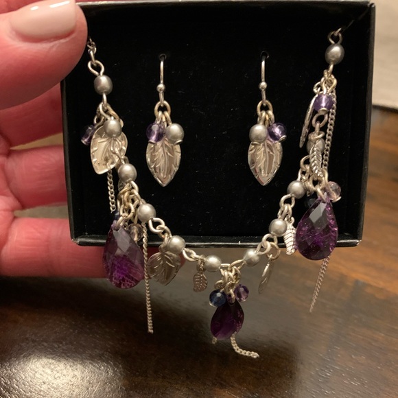 Feather Beaded Earrings & Necklace Set, NWOT, Never Worn, Purple and Silver - Picture 11 of 15